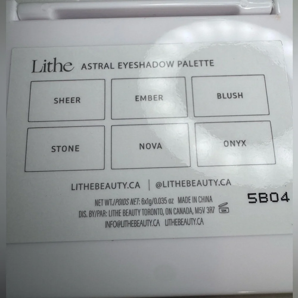 Lithe Beauty Astral Eyeshadow Palette